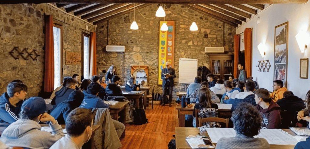 Hackathon_Bergamo_Knowledge-Keeper-meets-students